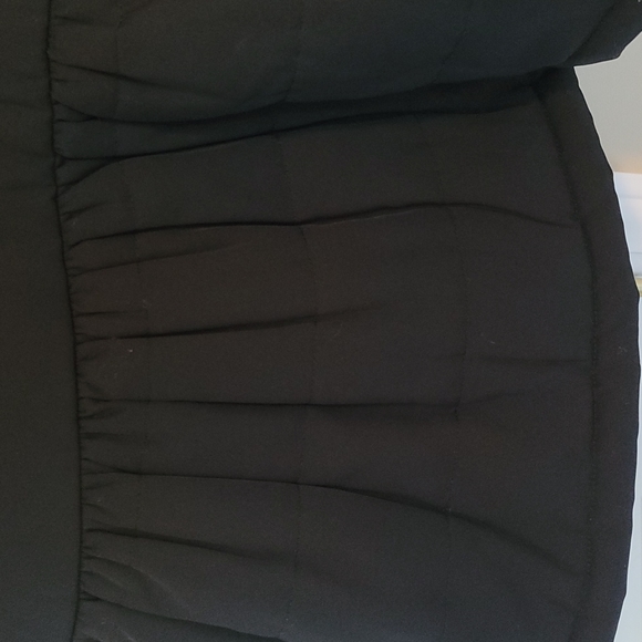 Black lightly filled puffer jacket vest - Picture 8 of 9